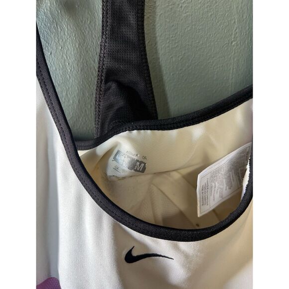 Y2K Nike Womens White Cropped Athletic Workout Tank Top Gray Tag Size Medium - Picture 3 of 3